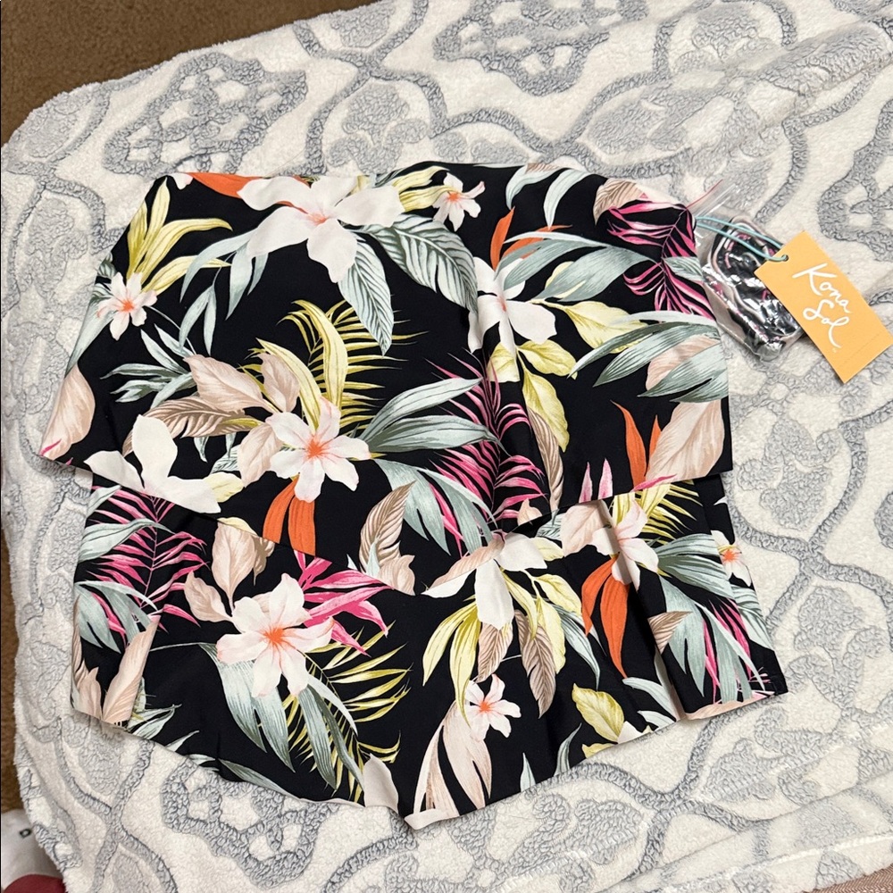 Kona Sol Women's Tropical Floral tankini top bandeau - Black and Multicolor NWT